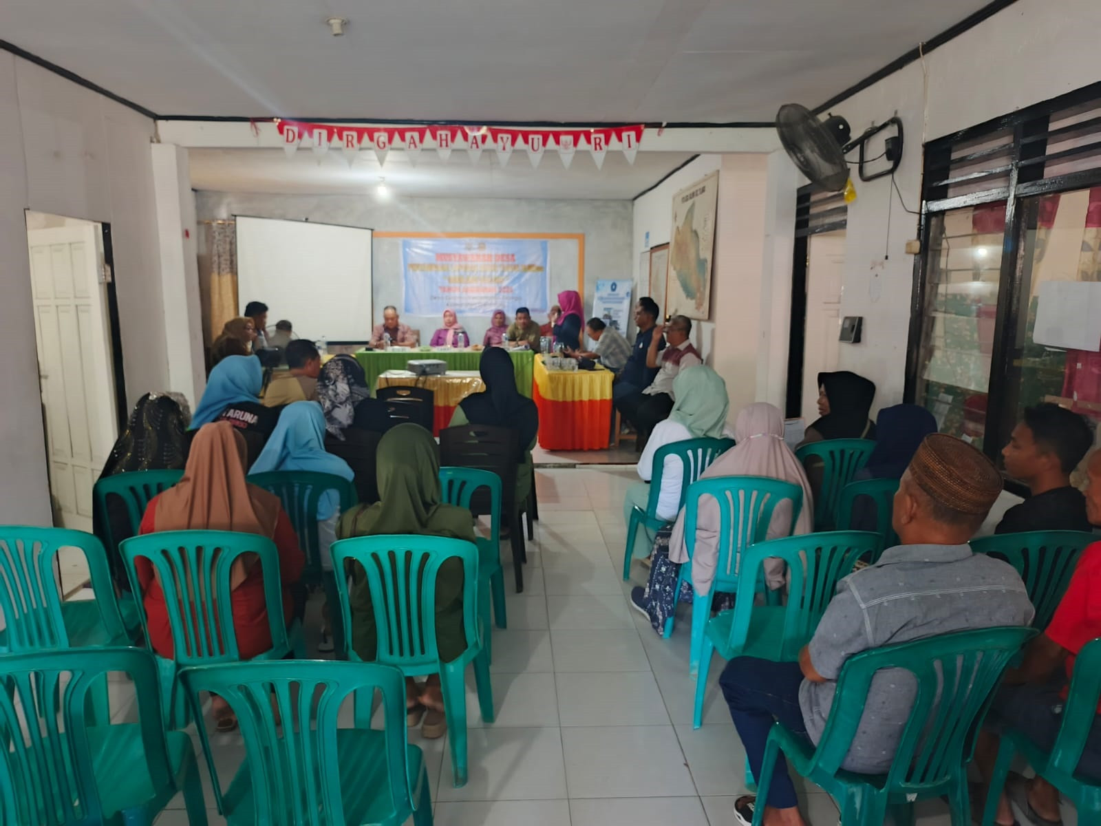 Anggota Koramil 1315-01/Telaga Hadiri Musyawarah Desa Bahas Laporan Akhir Tahun BUMDes Gemilang Dulomo Tahun 2025 41c07a3e-6f95-42c2222222222222222222222229-9107-58aadde20890.jpg