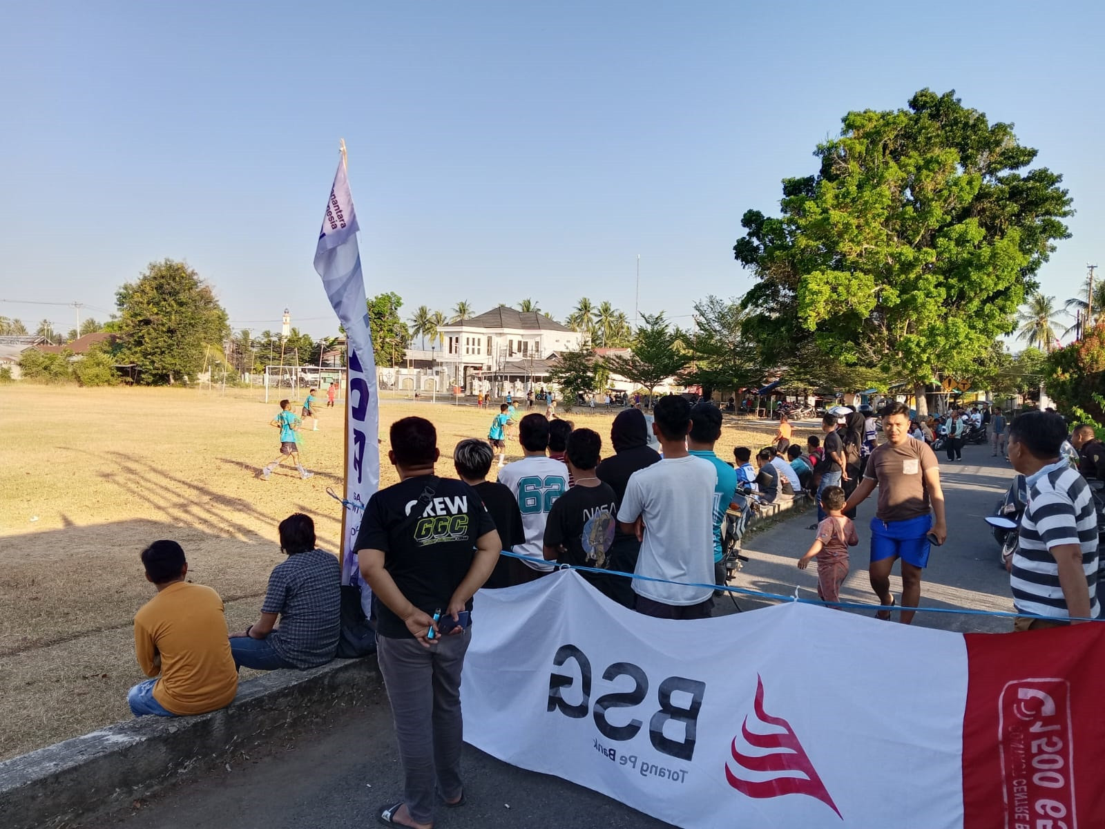 Semarak Turnamen Ketua DPRD Cup I Telaga Biru, Personel Koramil Telaga Kawal Pertandingan Antardesa Hingga Selesai feb25b1a-c31e-4974-922222222222222222222222413-e5b491ac7310.jpg